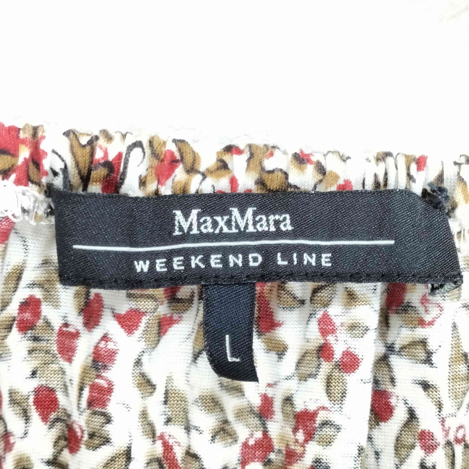 Max Mara WEEKEND LINE(マックスマーラウィーケンドライン) 花柄シャーリングブラウス  中古 古着 0424 マックスマーラウィーケンドライン Max Mara WEEKEND LINE 花柄