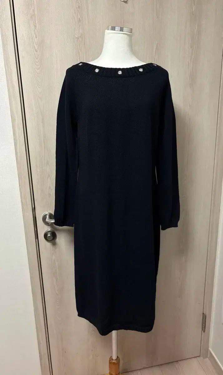 センジョーン 正規品 エンブロイダリー POINT ONE PIECE