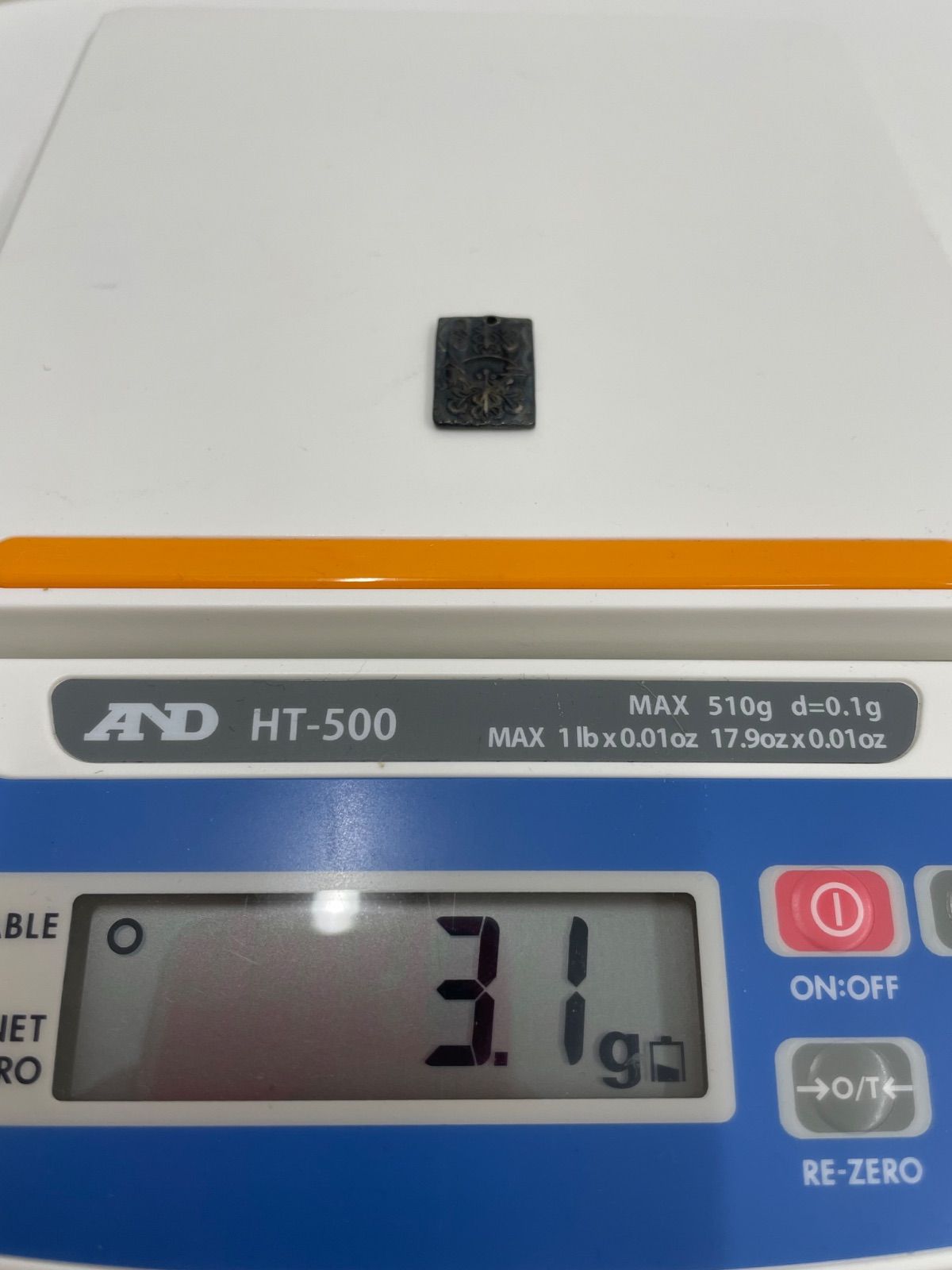 明治二分判金　希少　レア　限定品 明治二分判金 二分金 重量3 03g 古銭 金 判金 比重計10 565 金
