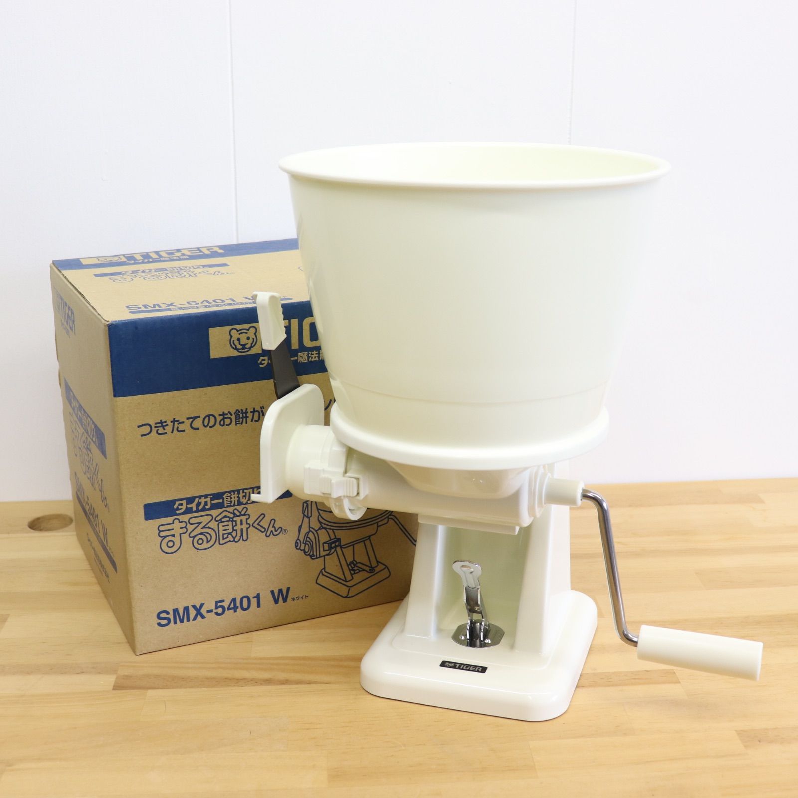 【美品】TIGER タイガー 餅切り まる餅くん SMX-5401W 調理器具 キッチン用品 即日発送 ラクル生活館