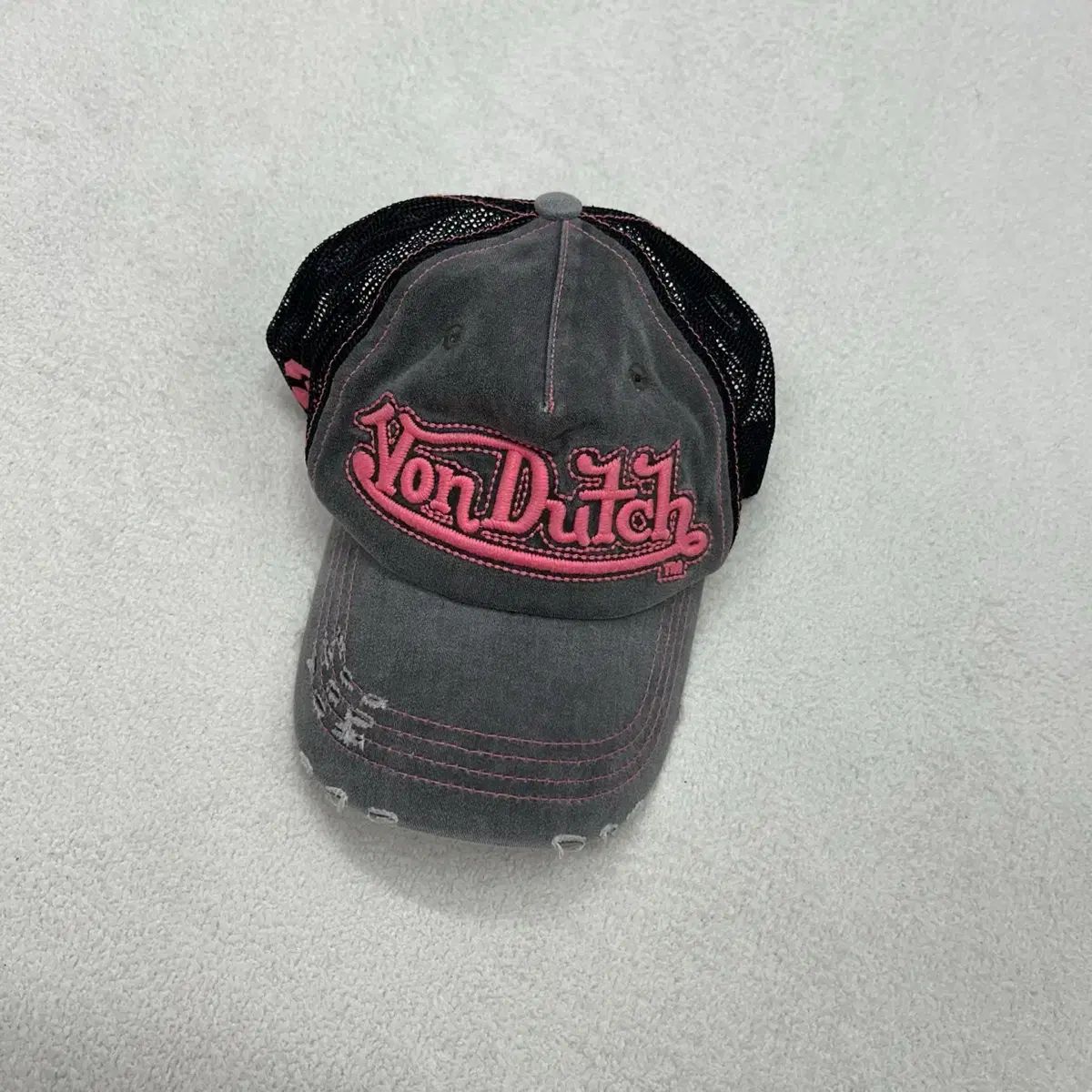Von Dutch(ボンダッチ) ボールキャップ - メルカリ