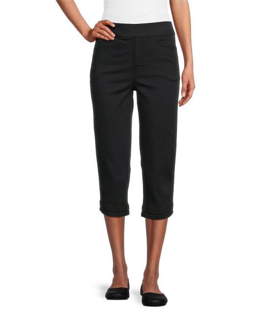 【送料無料】 イントロ レディース カジュアルパンツ ボトムス Petite Size Iris Embroidered Hem Capri Pull-On Pants Ebony Black
