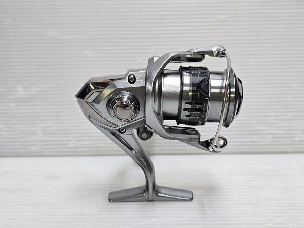 シマノ 21 ナスキー C2000SHG 未使用品 シマノ スピニングリール 21ナスキー C2000SHG: リール｜釣具の