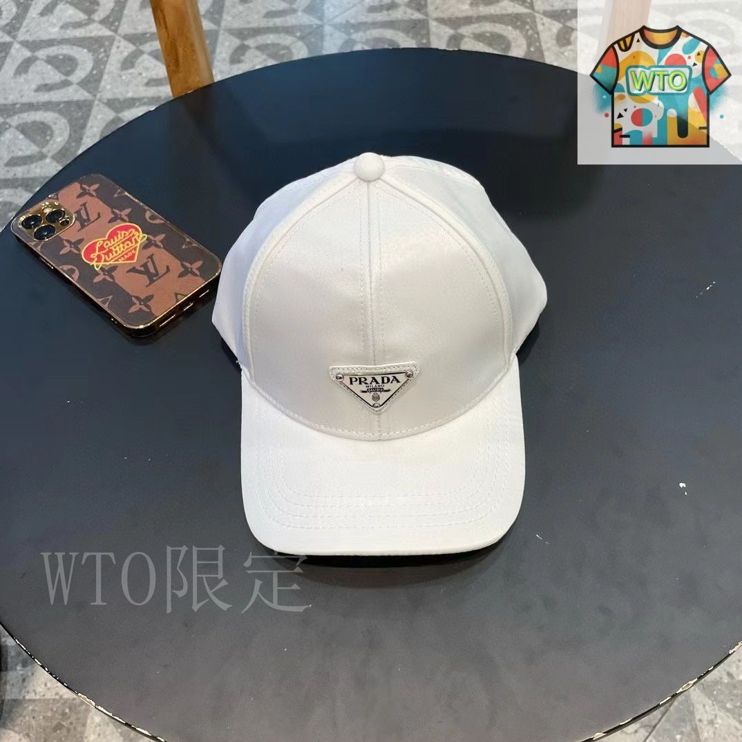 今日WTO】Prada 三角ロゴ ベースボールキャップ-PA62 - メルカリ