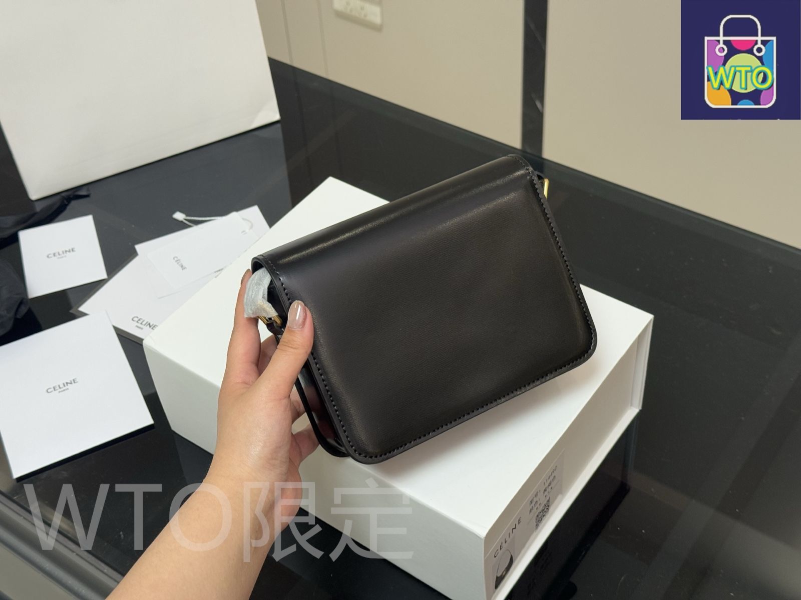 CELINE　トリオンフ　モノグラム　ロゴ　コート　キャメル　34 CELINE トリオンフ モノグラム ロゴ コート キャメル 34 楽天