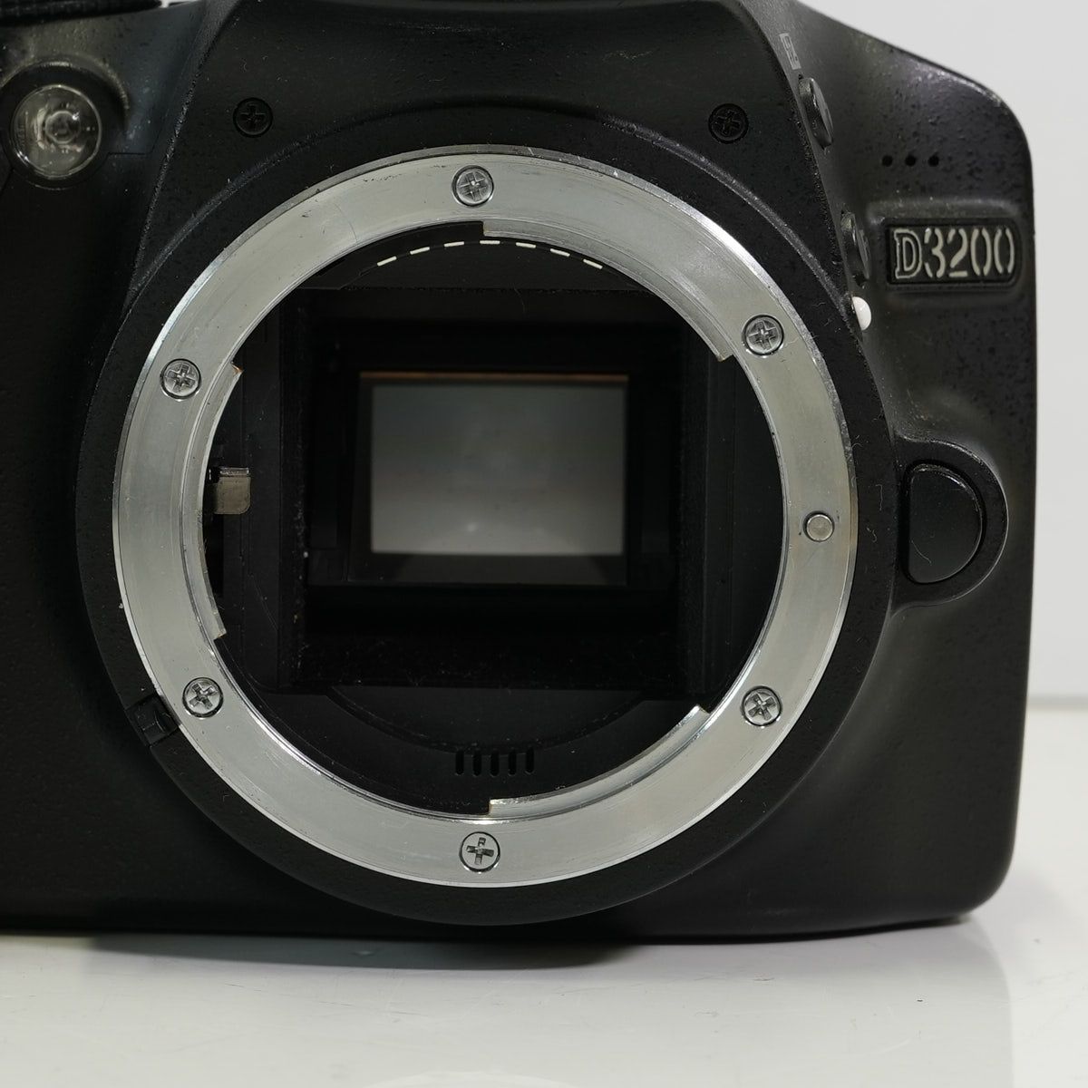 Nikon D3200 ボディ USED美品 DX デジタル一眼レフカメラ 本体+