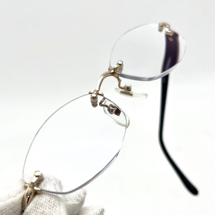 シルバー プラスチック