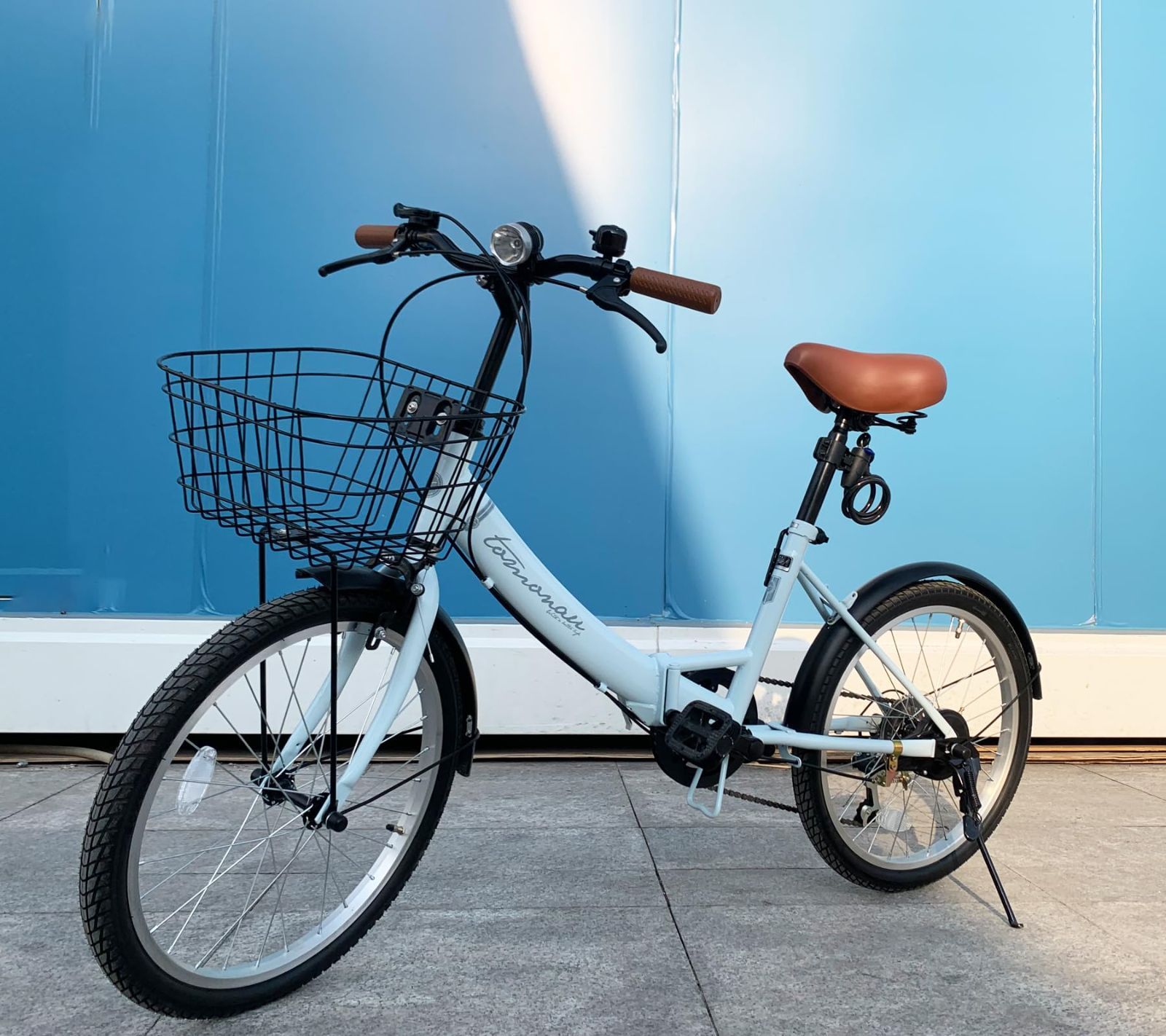 パンクしない折りたたみ自転車 20インチ 6段変速 PANGAEA(パンゲア