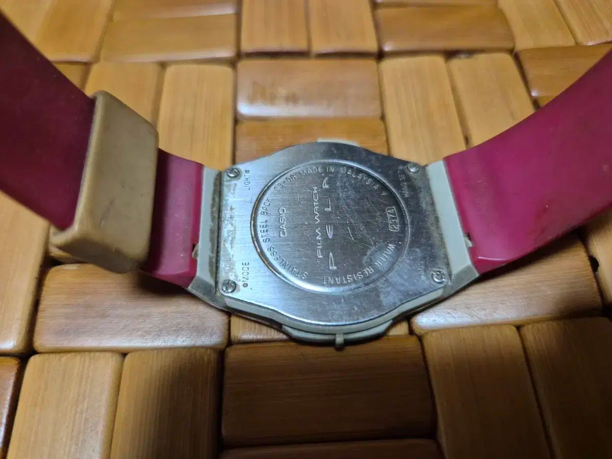 カシオ フィルムウォッチ