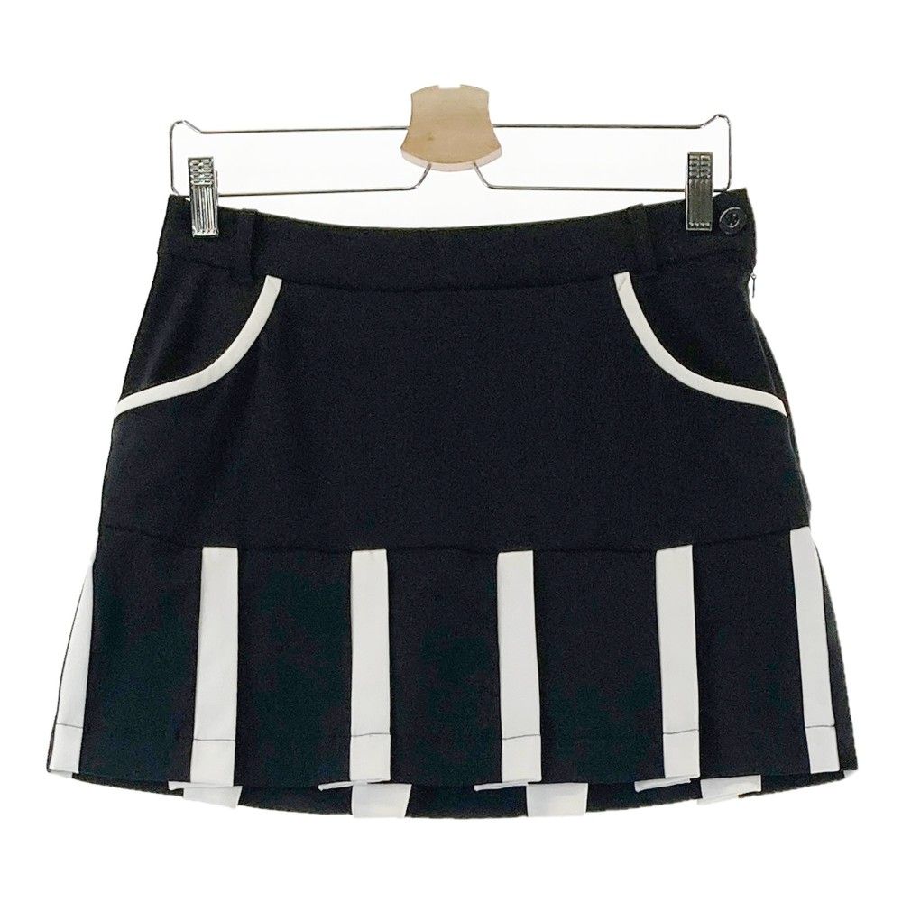 ブラック＆ホワイトゴルフスカート