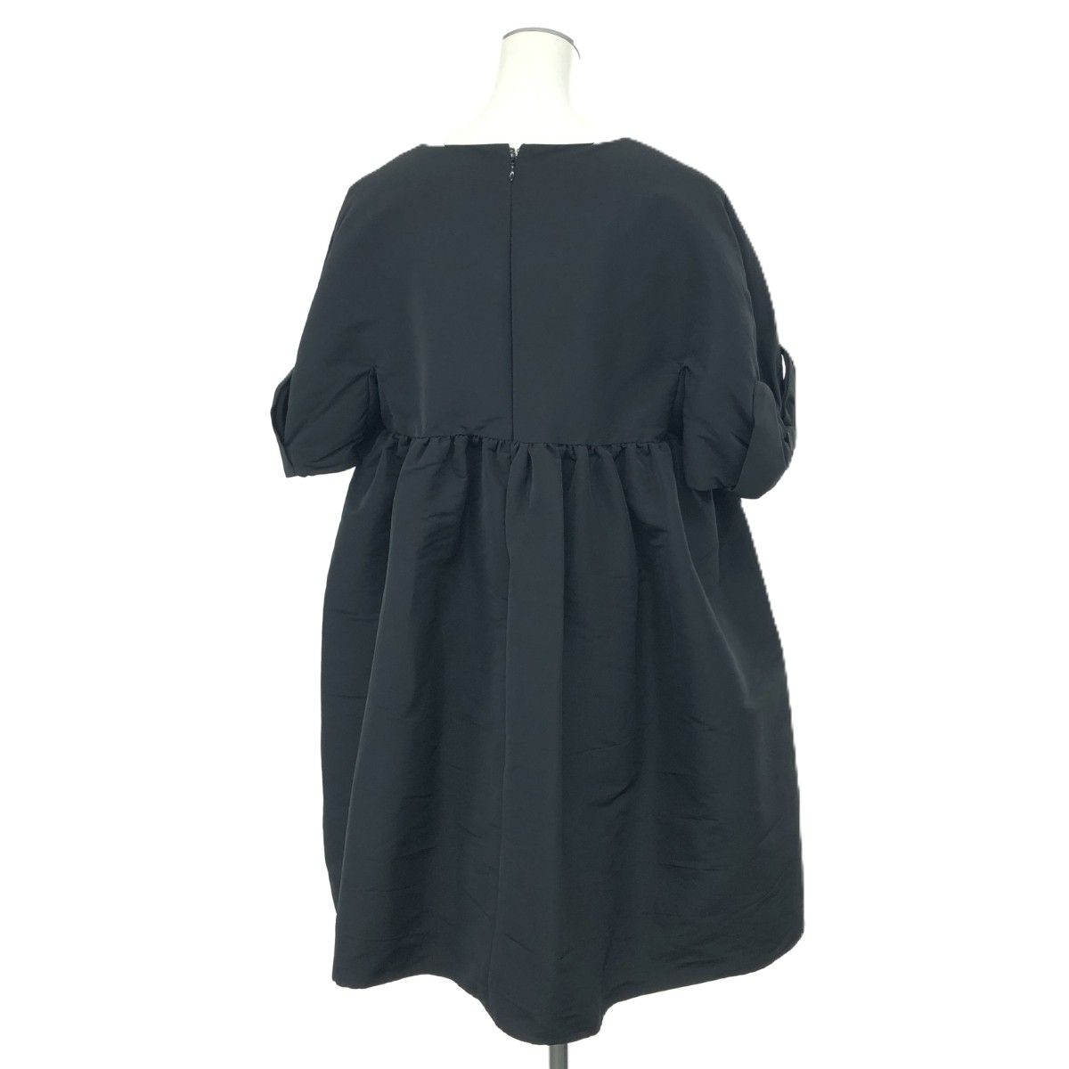 NINARICCI(ニナリッチ) ワンピース サイズ38 M レディース美品 NINARICCI(ニナリッチ) ワンピース サイズ38 M レディース美品