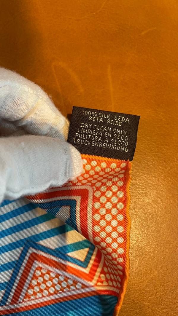 HERMES エルメス GAVROCHE TWILL PEGASE POP ペガサス オレンジ シルク