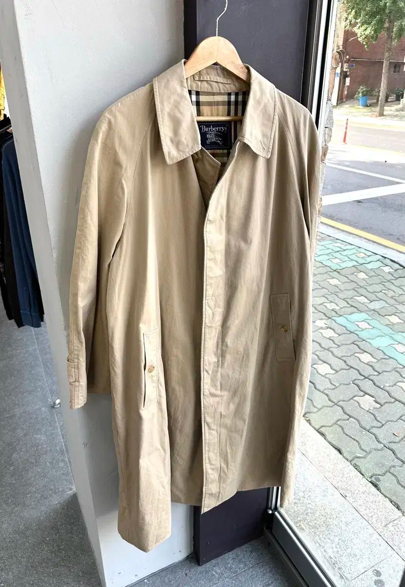 バーバリー ブライトン