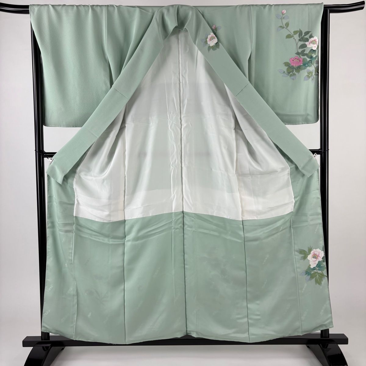 バイセル 着物 美品 名品 袋帯 緑 二代目清次郎 牡丹 草花 ぼかし 箔 お太鼓柄 正絹 ☆☆☆☆ 小紋 身丈158cm 裄丈63.5cm S 袷 二代目清次郎 落款あり 桜 はなびら