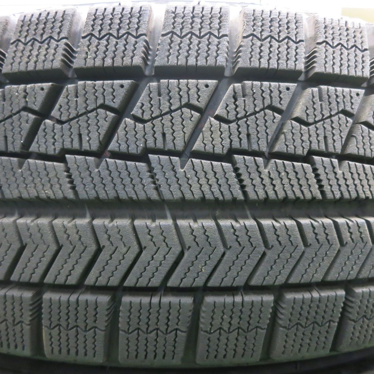 *送料無料* バリ溝！9.5分★ホンダ フィット 純正 スチール 185/65R15 スタッドレス ブリヂストン ブリザック VRX 15インチ PCD100/4H★4051709HAス