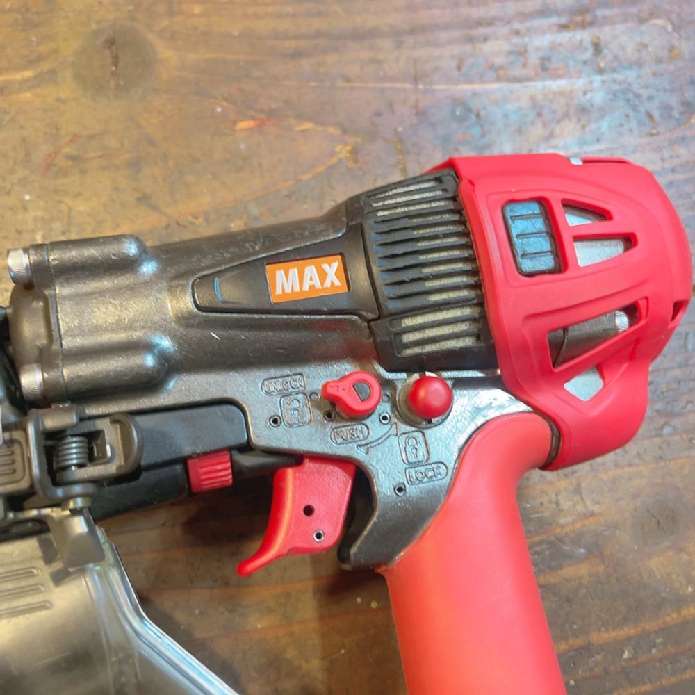 7日保証・整備済】消耗部品多数交換♪MAX マックス 高圧 50mm 釘打ち機  
