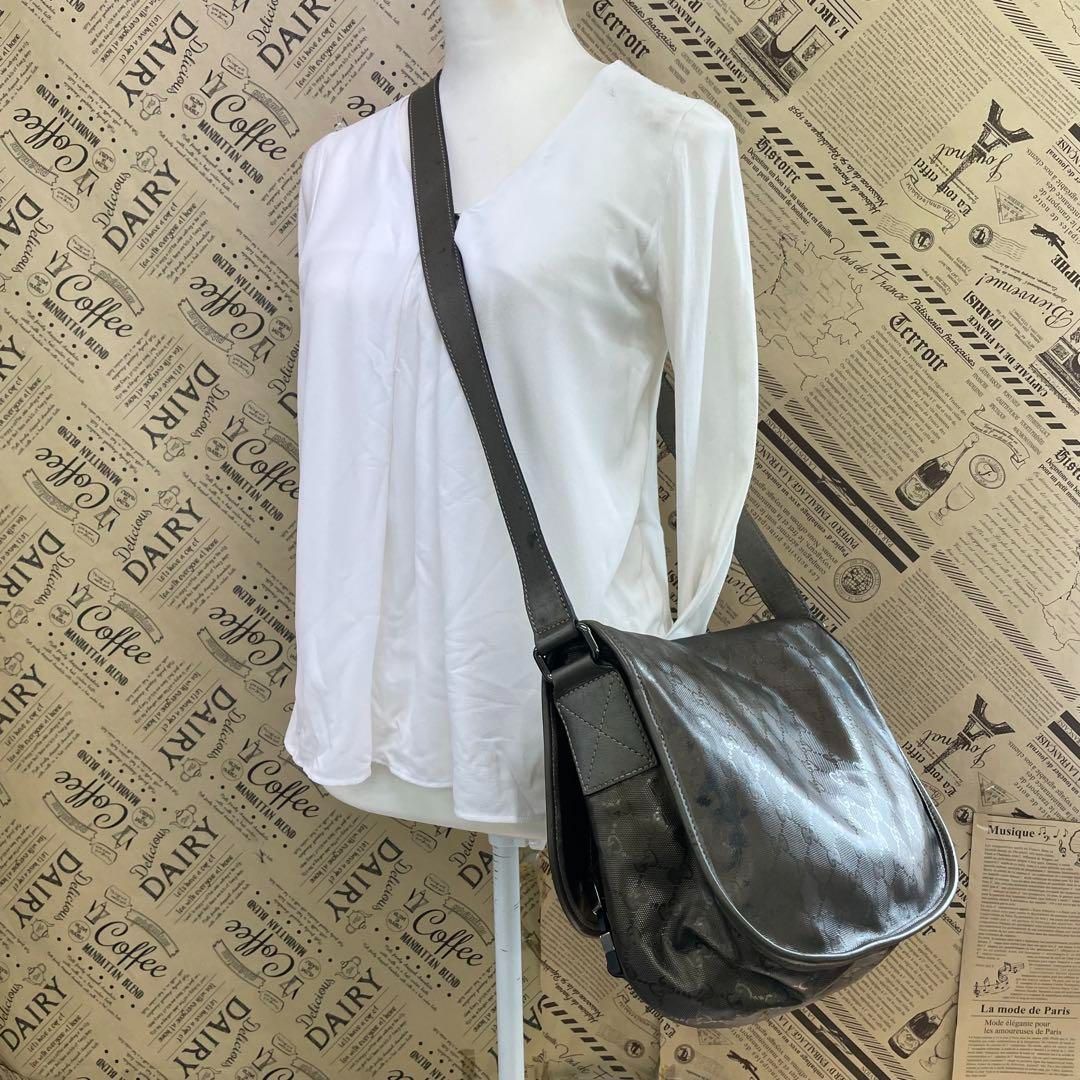 グッチ GGインプリメ ショルダー メッセンジャー バッグ ビジネス 旅