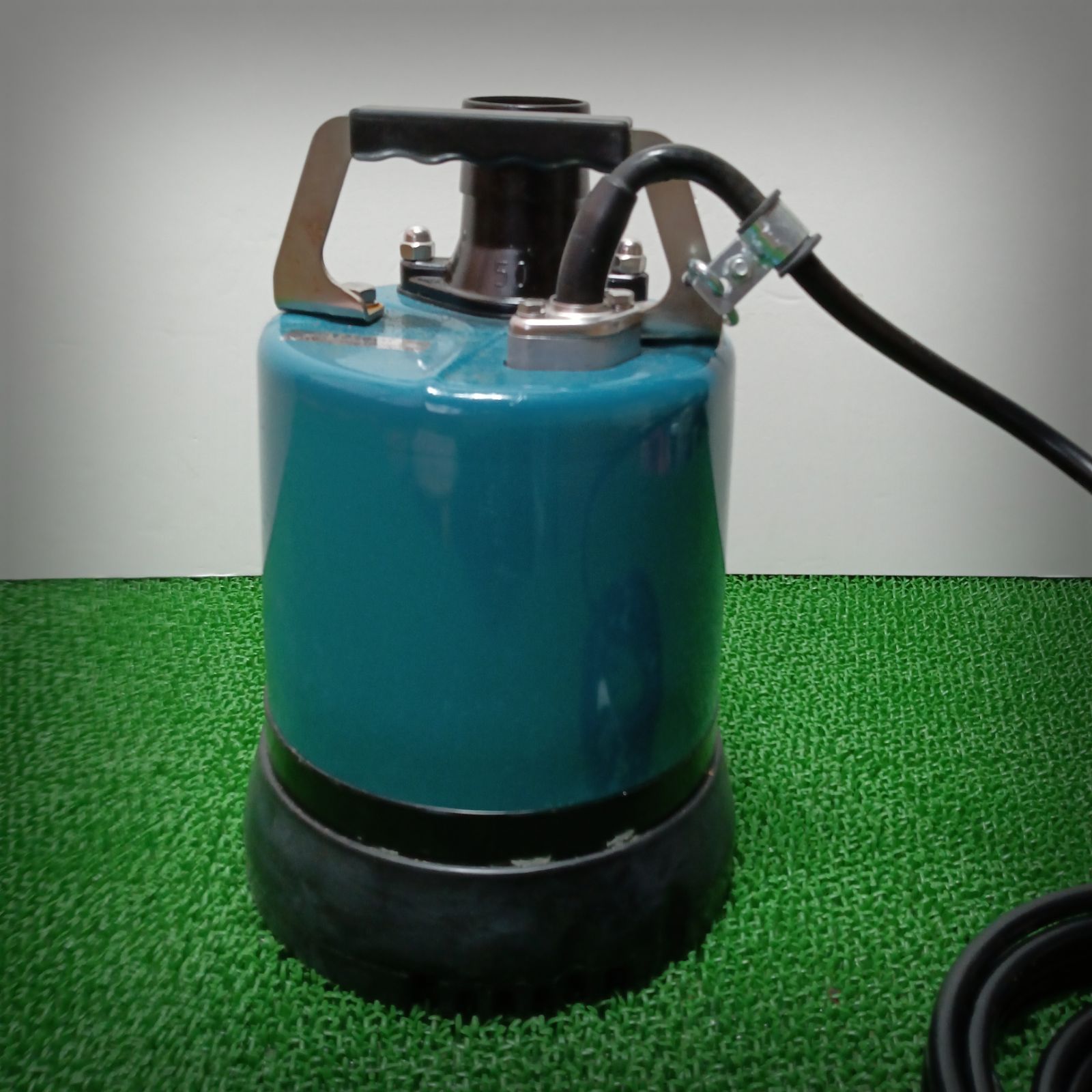 makita低残水水中ポンプPF0500