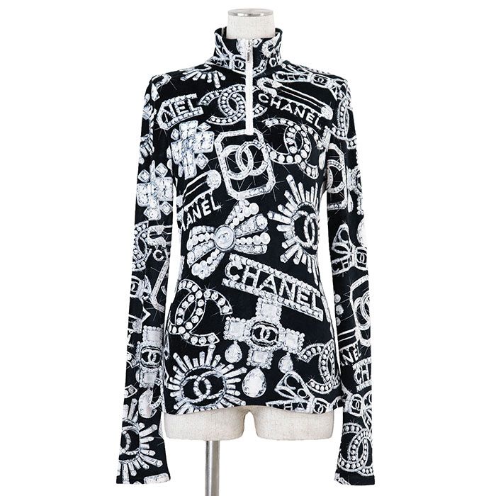 【CHANEL】シャネル ロゴ トップス 黒 2104102301985_sub01_LL.jpg
