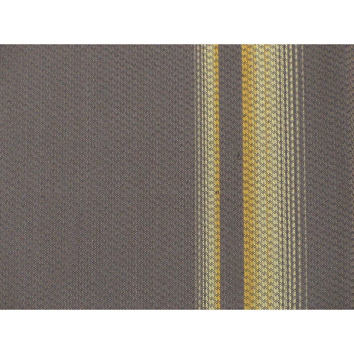 未使用品】単衣 米沢紬 十六代助左衛門 紅花黒八丈 - メルカリ 