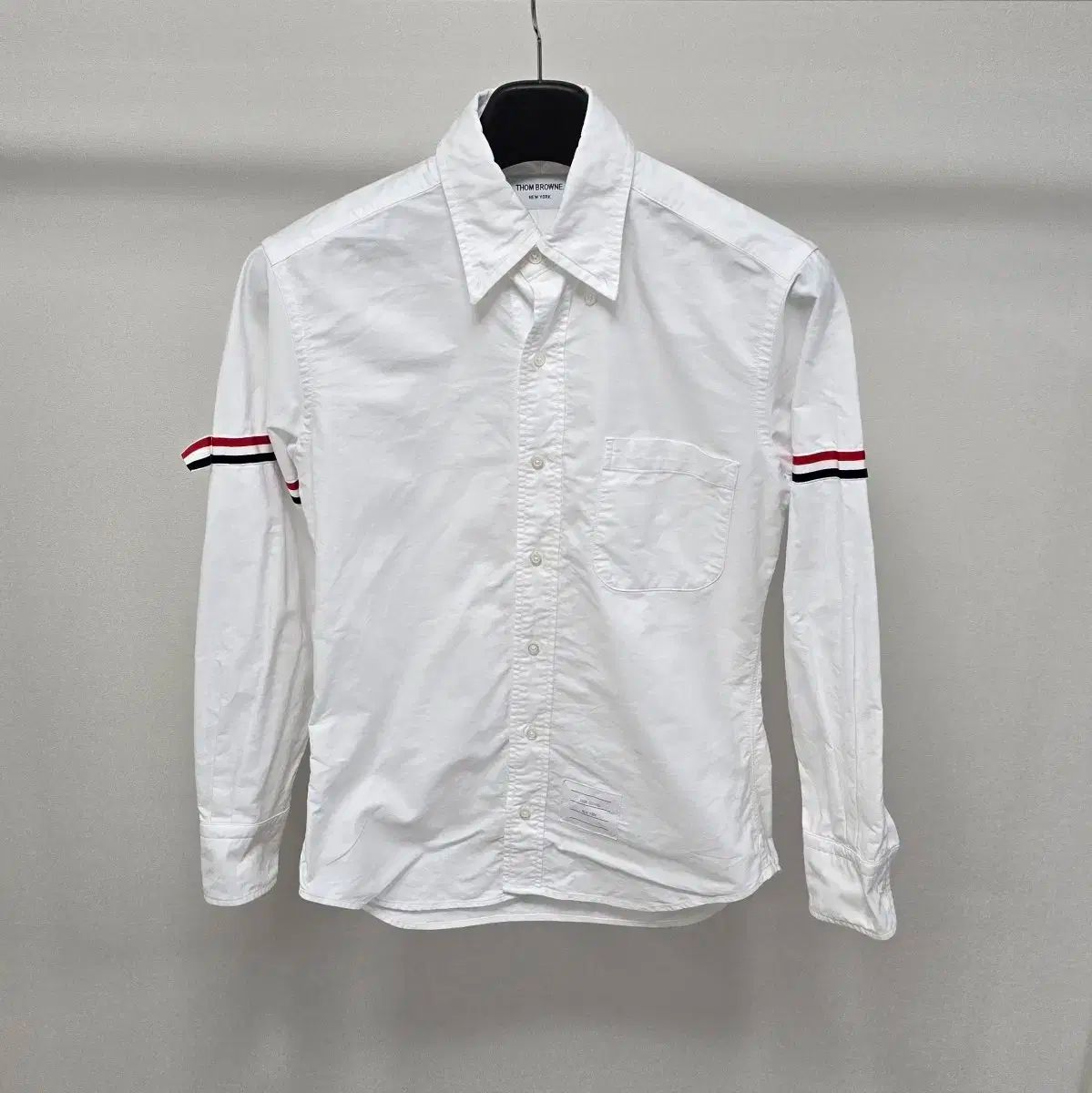 THOM BROWNE ホワイト 長袖シャツ サイズ1 THOM BROWNE トムブラウン ホワイト 長袖 ワイシャツ サイズ1 THOM