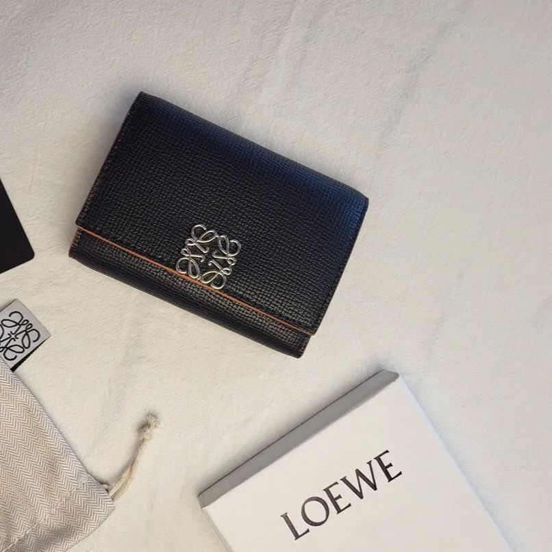 早い者勝ち ロエベ LOEWE 財布三つ折り財布 ブラック - メルカリ