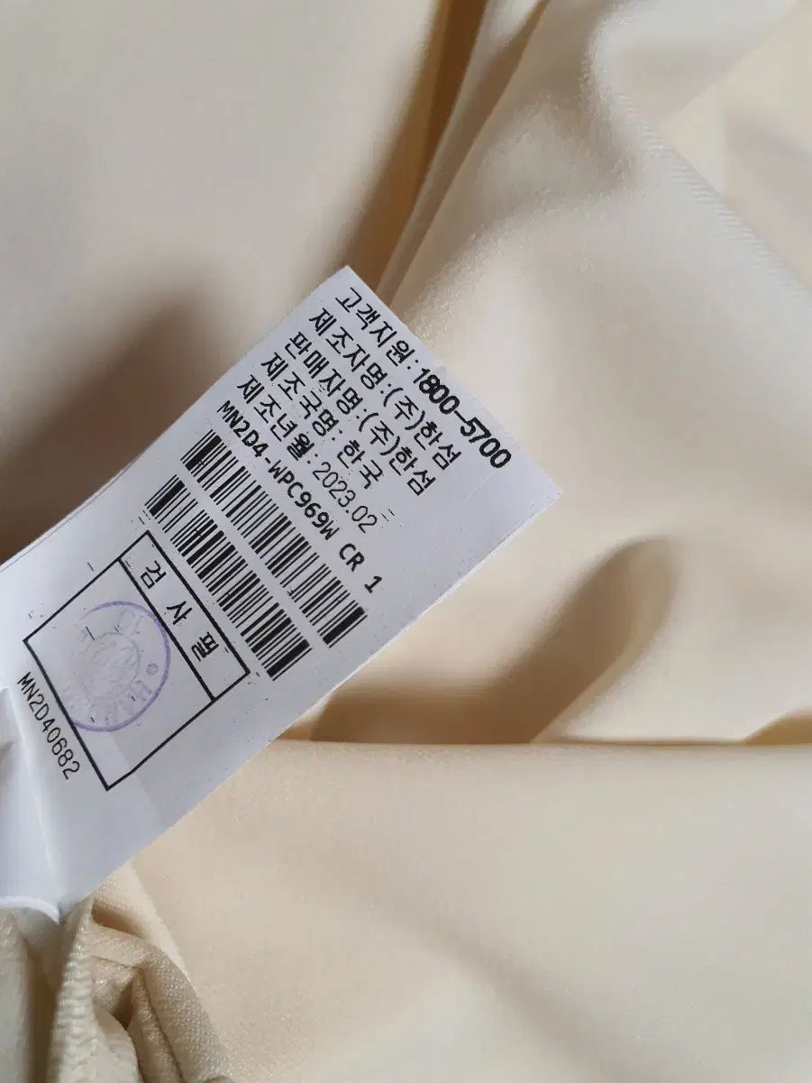 スラックス パンツ