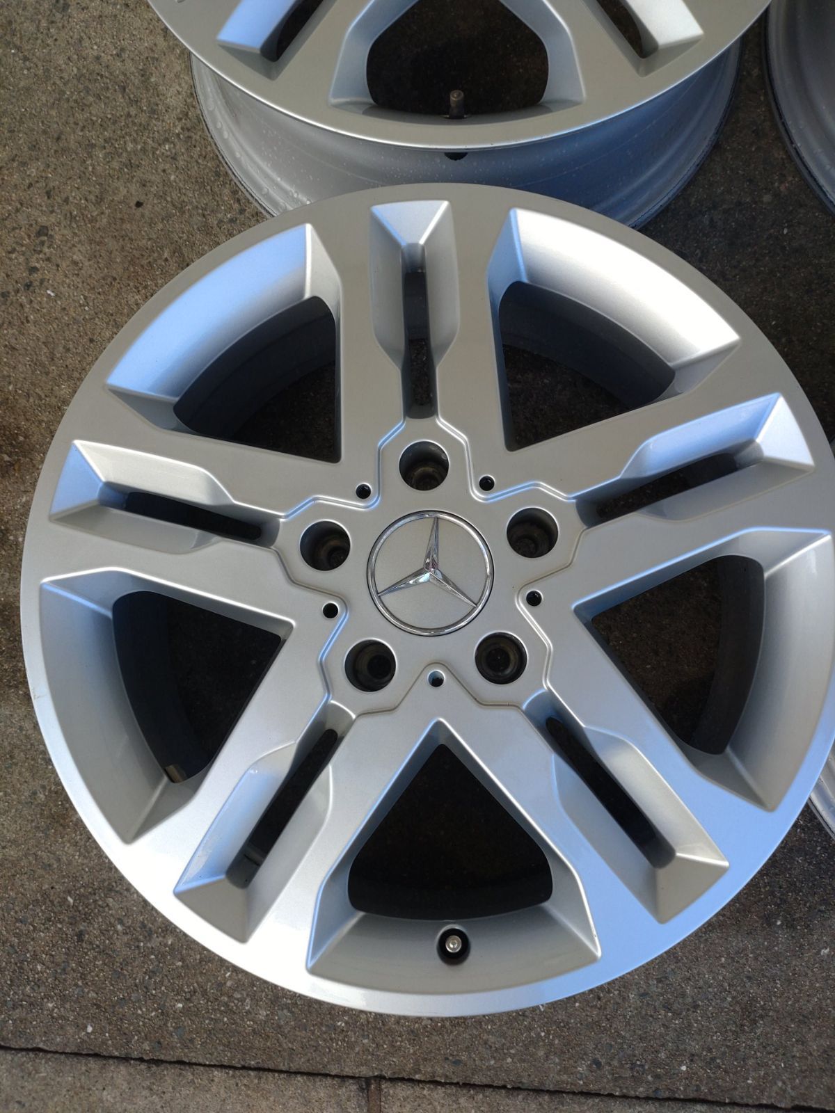 メルセデスベンツ Gクラス ゲレンデ 純正ホイール 中古4本セット W463