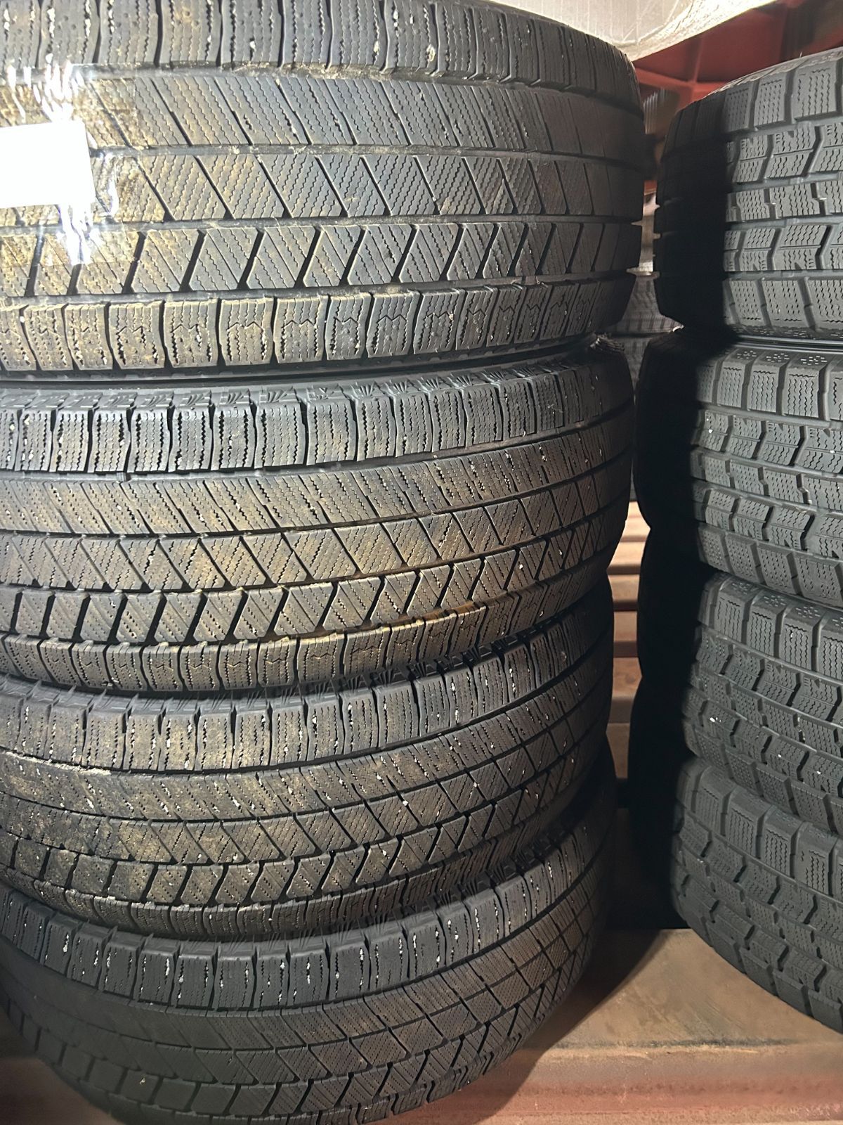 送料込み！ 値下げ！ エスティマ ステップワゴン 205/65R15 ブリヂストン VRX3 4本セット スタッドレス - メルカリ