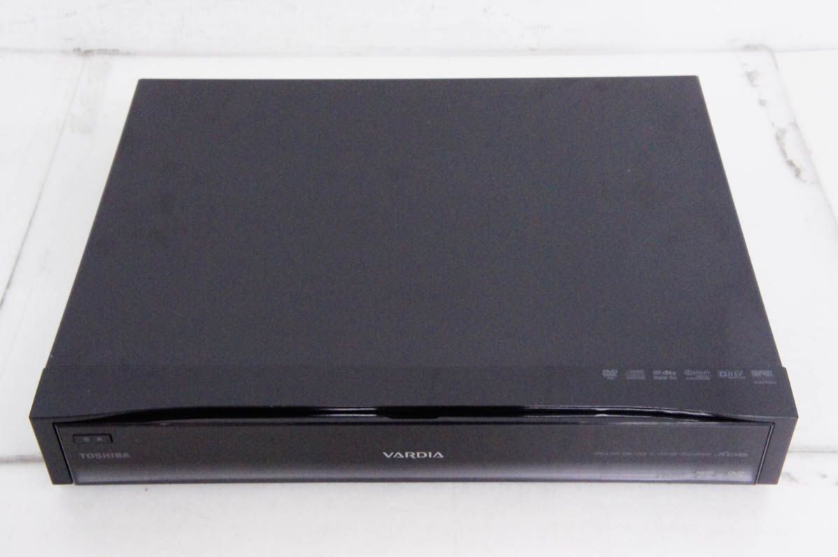 C 東芝 地上・BS・110度CSデジタルハイビジョンチューナー内蔵 最新