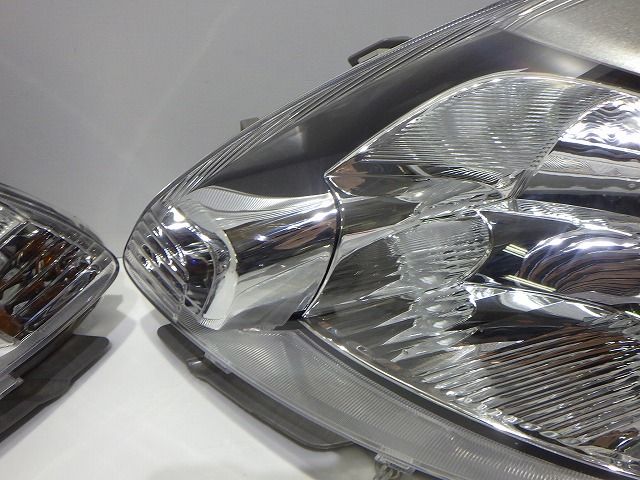 パッソ ヘッドライト左右 HID KGC QNC 10 15 100-51767 GA コーティング 251009045