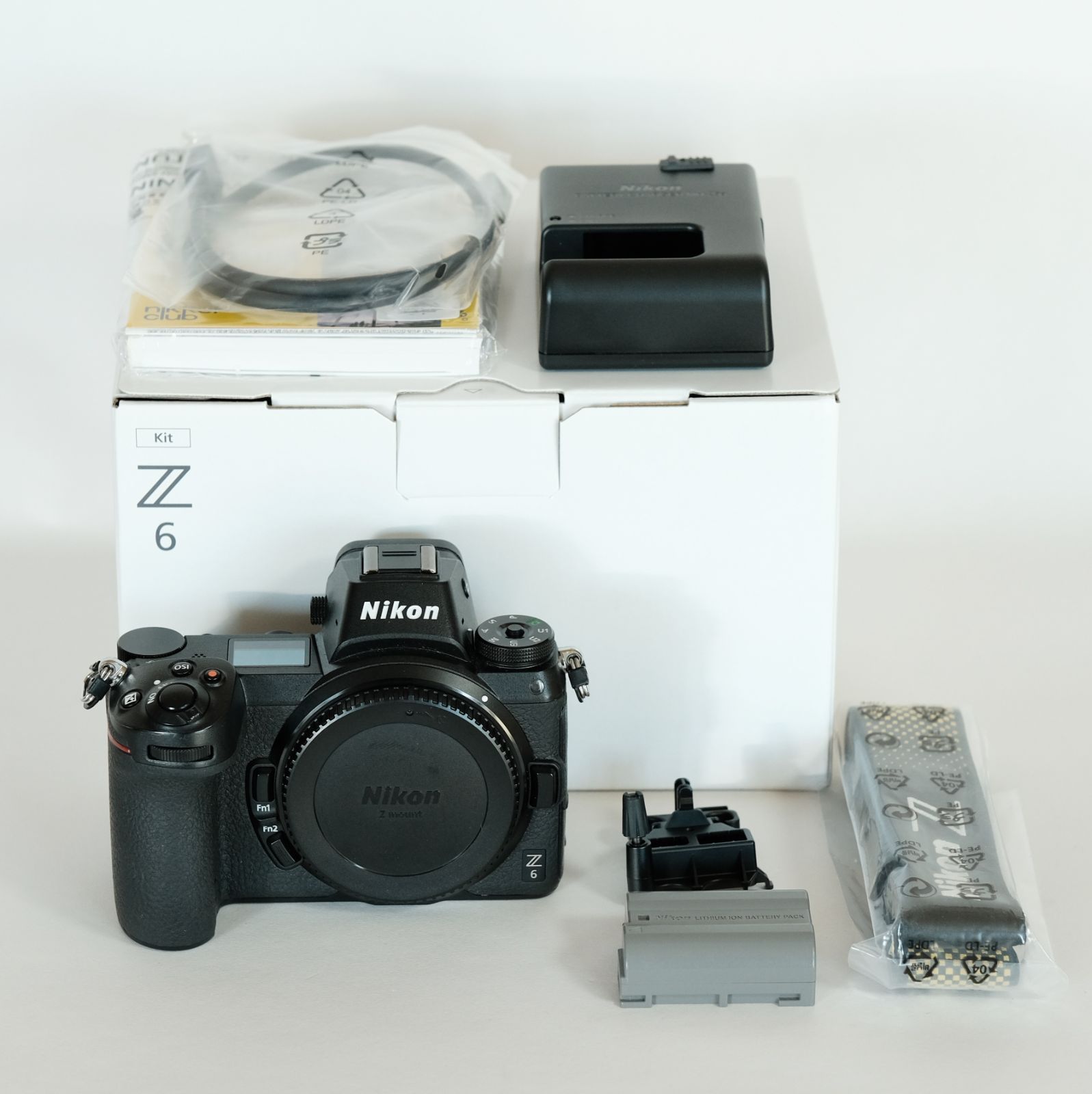 シャッター回数33,424回] Nikon Z 6[ボディ] / ミラーレス一眼 / フル