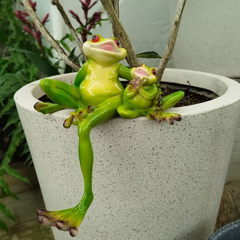 大きい親子カエル　オブジェ　置物 Amazon.co.jp: カエルの置物 親子ハスかえる N13216 動物