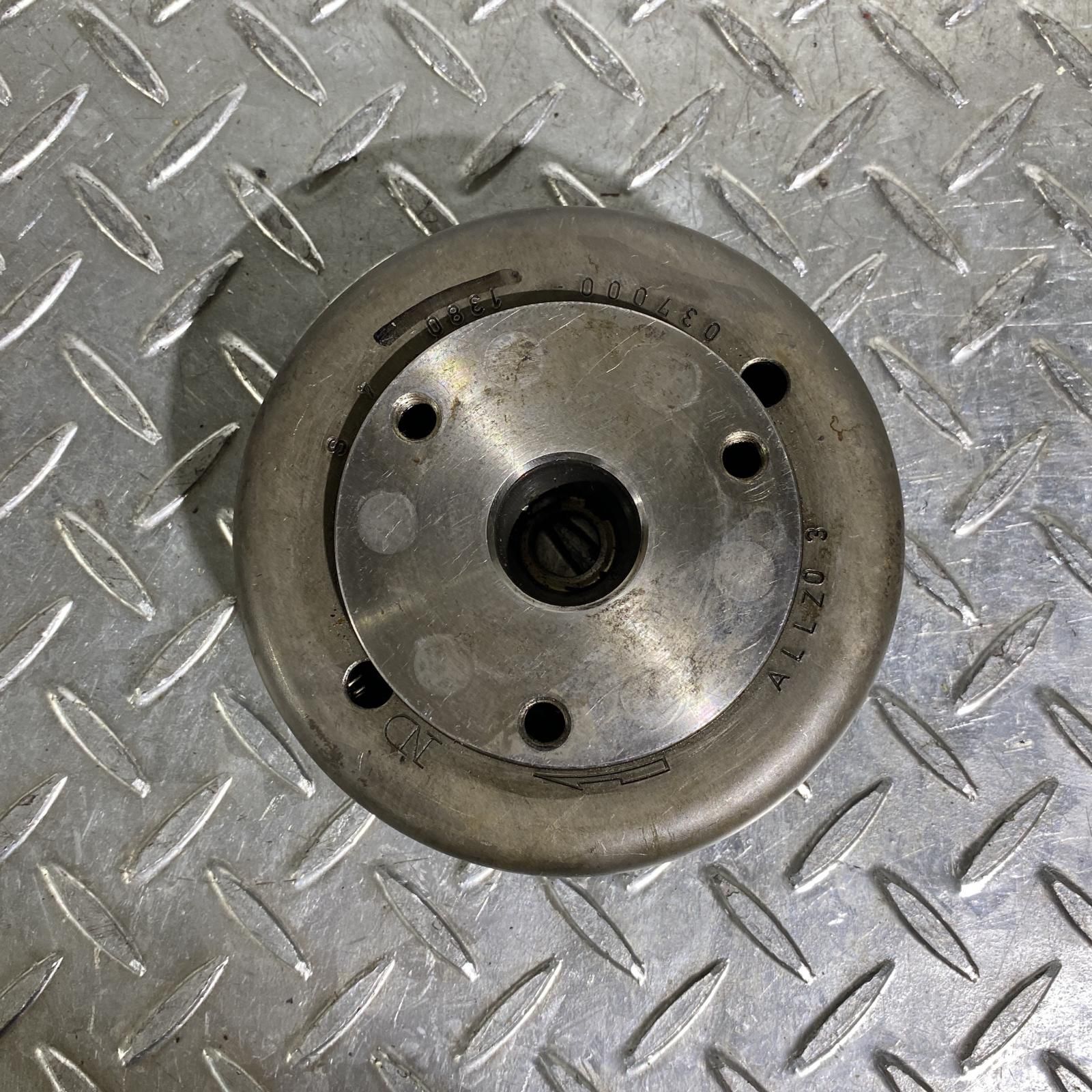 SUZUKI GS1000 フライホイール スズキ