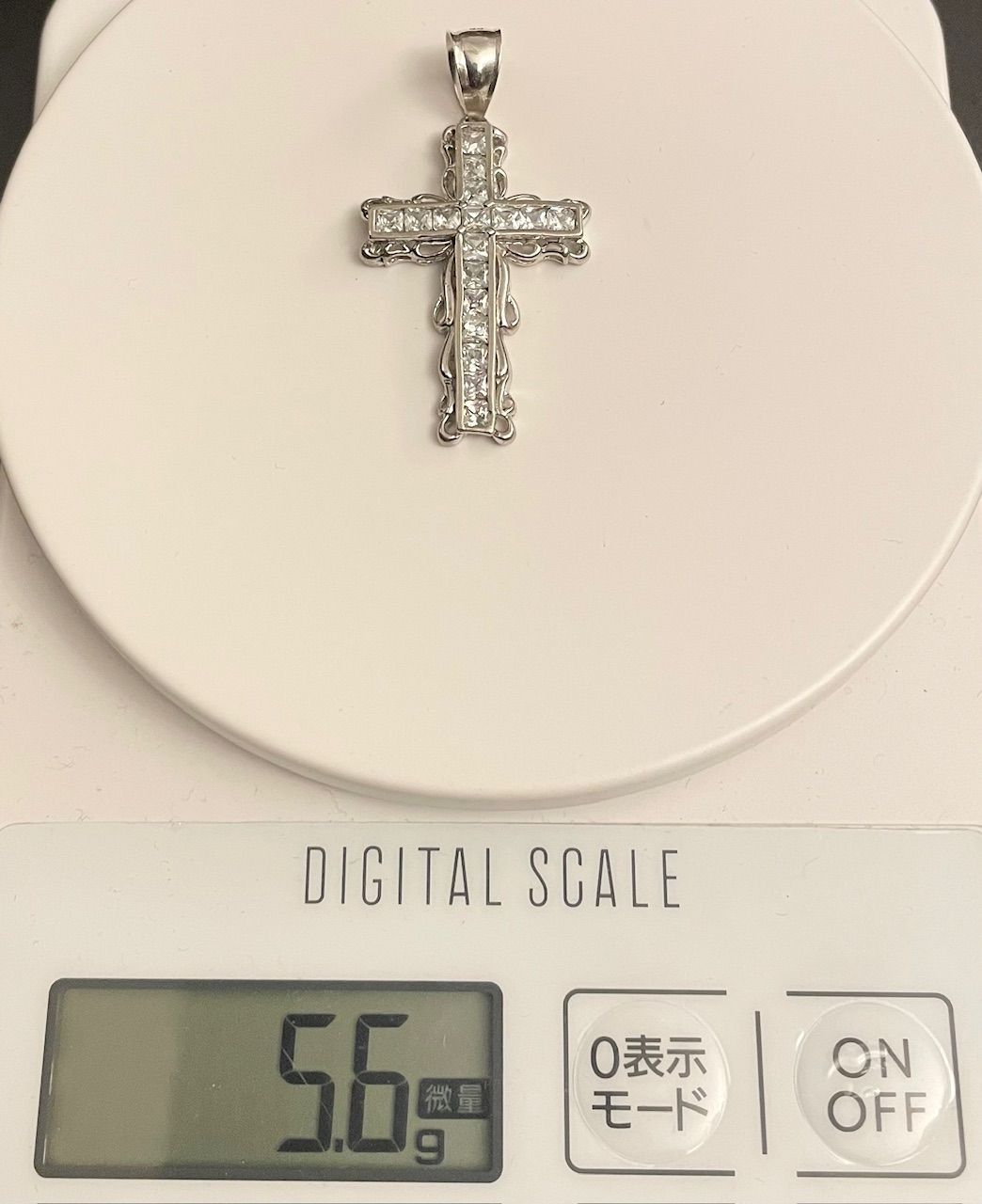 シルバー925製 AVALANCHE ジルコニアクロスペンダントヘッド