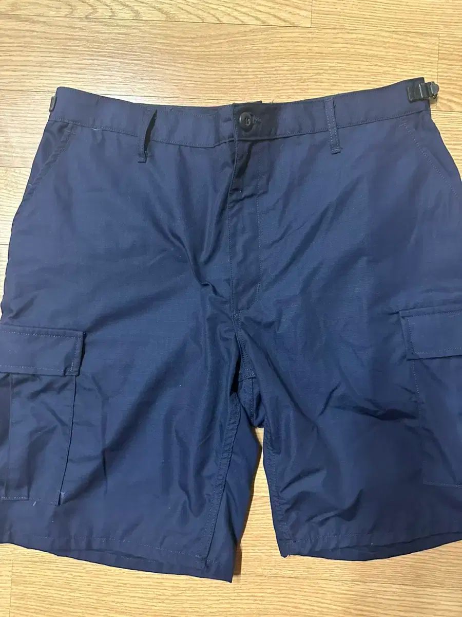 【雷市場（ポンジャン）商品韓国直送】適切な bdu ネイビー ハーフパンツ カーゴ ショートパンツ L
