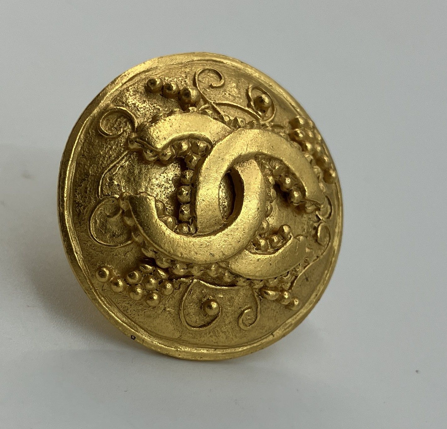 CHANEL シャネル 96A イヤリング 直径2.8cm 片耳 クリップ式