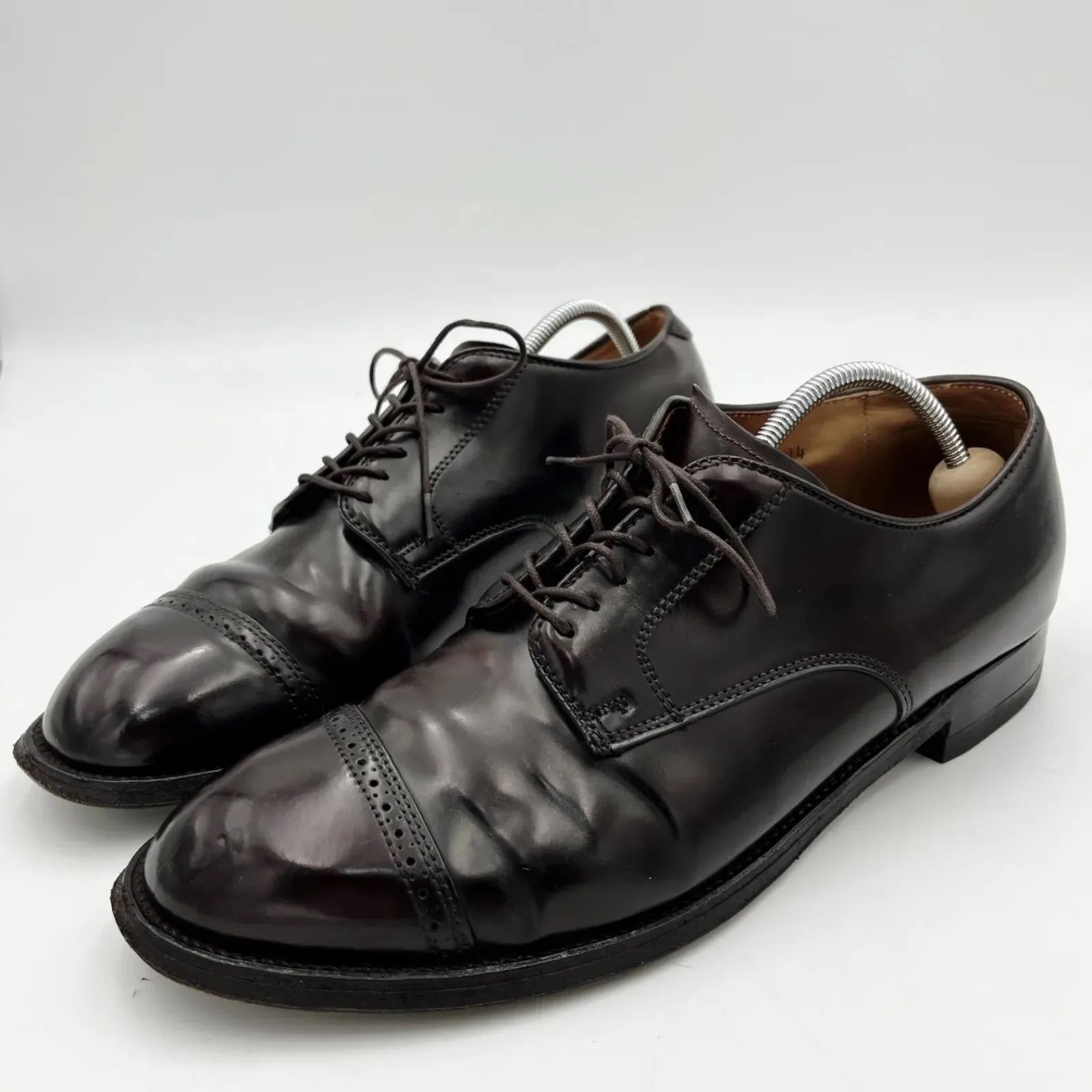 Alden ALDEN オールデン ｵｰﾙﾃﾞﾝ 56201 コードバン メンズ シューズ バーガンディ 8.5 約26.5cm パンチドキャップトゥ  モディファイドラスト ドレスシューズ バーガンディ 革靴 靴 SM-34 - メルカリ