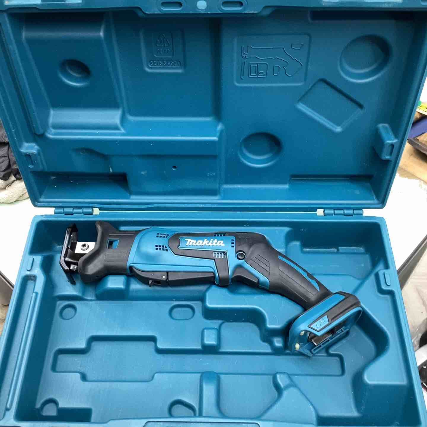 マキタ makita コードレスレシプロソー JR184DZ 越谷店