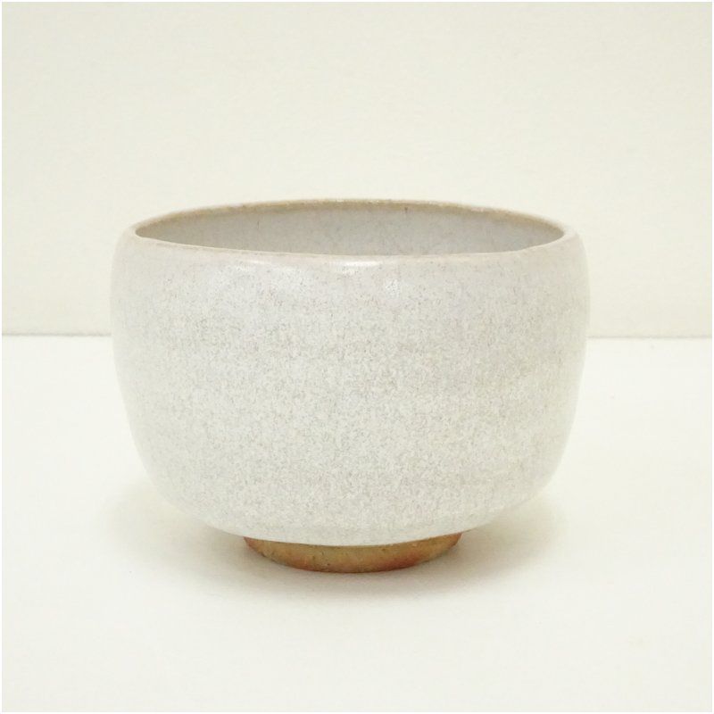 白釉茶碗 木村盛康 茶器 抹茶碗 共箱 共布 栞 茶碗 新品 未使用 です。 白釉茶碗 木村盛康 茶器 抹茶碗 共箱 共布 栞 茶碗 新品 未使用