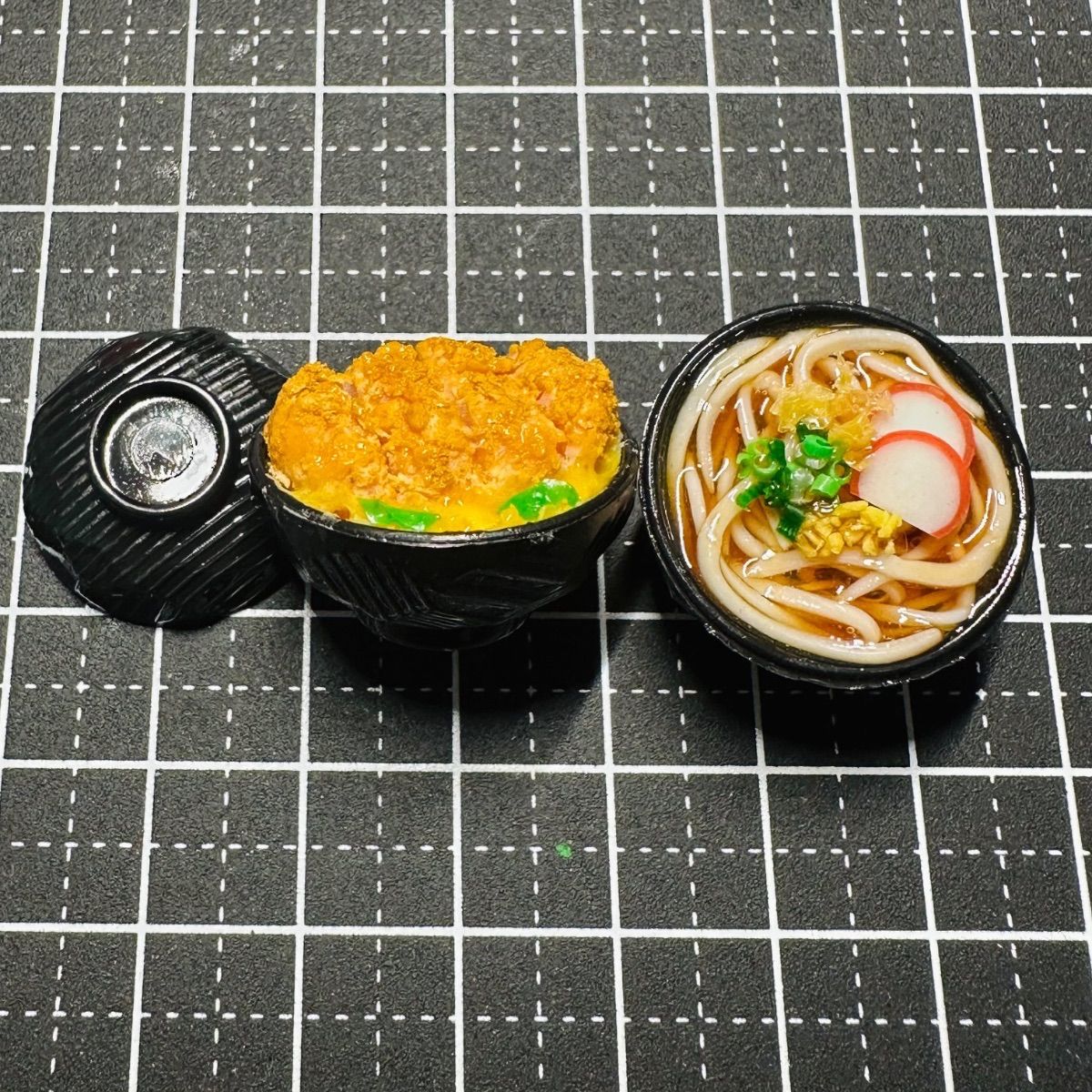 🟥専用ページ🟥カツ丼 うどん ⭐️ミニチュアフード ドールハウス