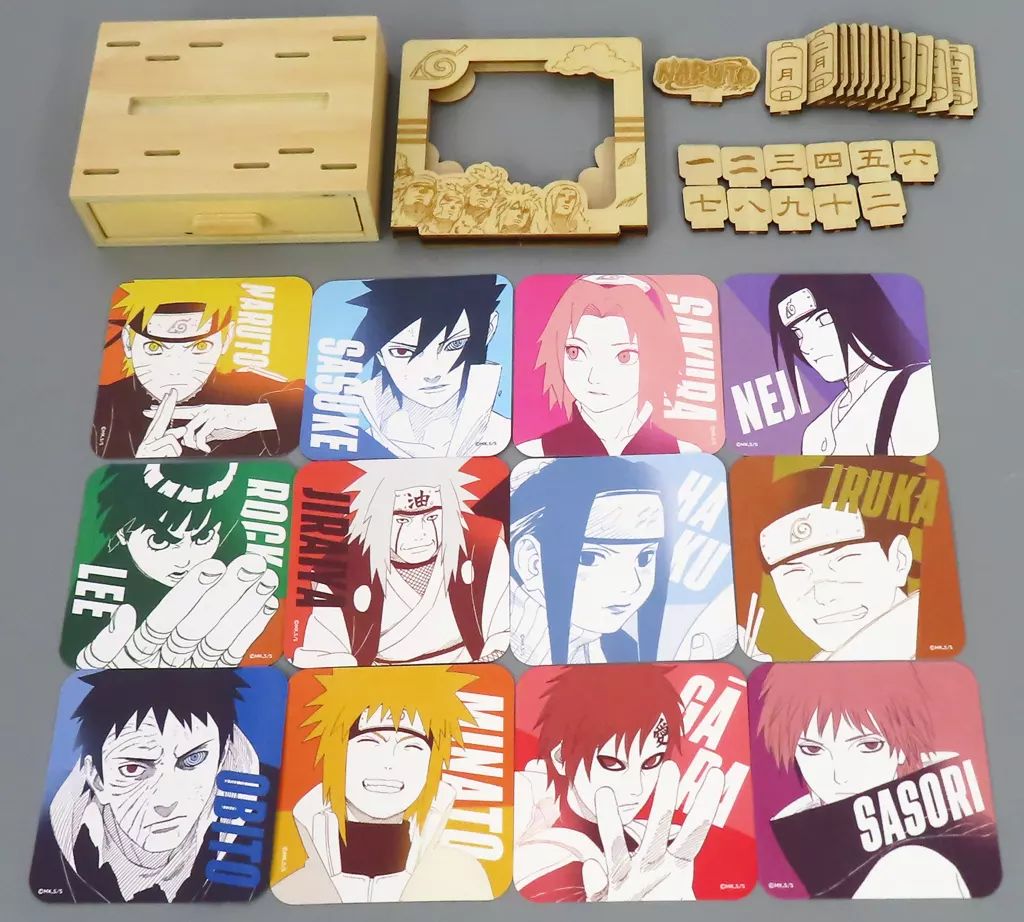 NARUTO ナルト　木製コミックカレンダー2025 ・アートコースターBOX 中古】カレンダー NARUTO-ナルト- コミックカレンダー2025(JCS