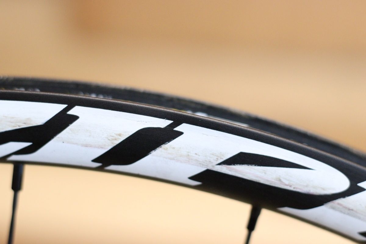 ジップ ZIPP 30 COURSE アルミ チューブレスレディ ホイール