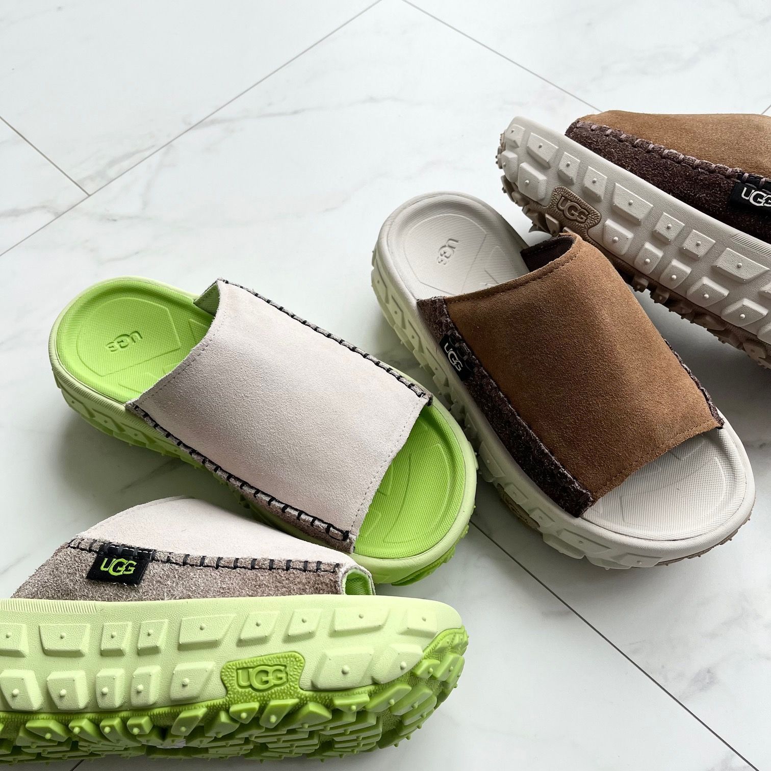 UGG アグ Venture Daze Slide - メルカリ