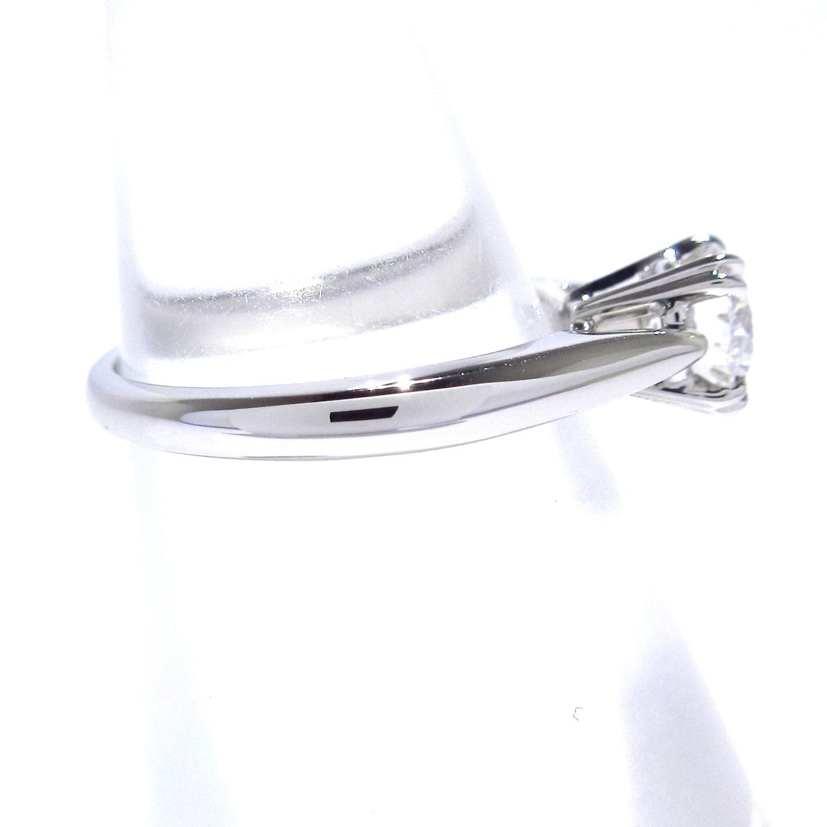 HARRY WINSTON ハリーウィンストン リング ラウンドカット ソリティア リング RGDPRD005NSS Pt950×ダイヤモンド