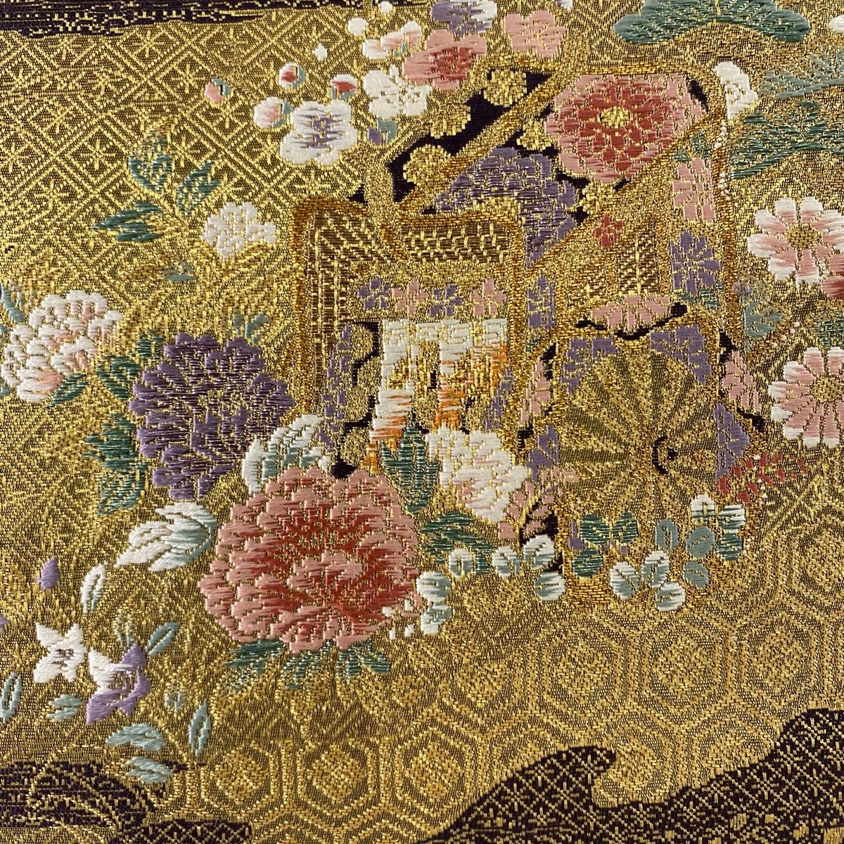 袋帯 秀品 御所車 草花 箔 金色 六通 正絹 【中古】 - メルカリ