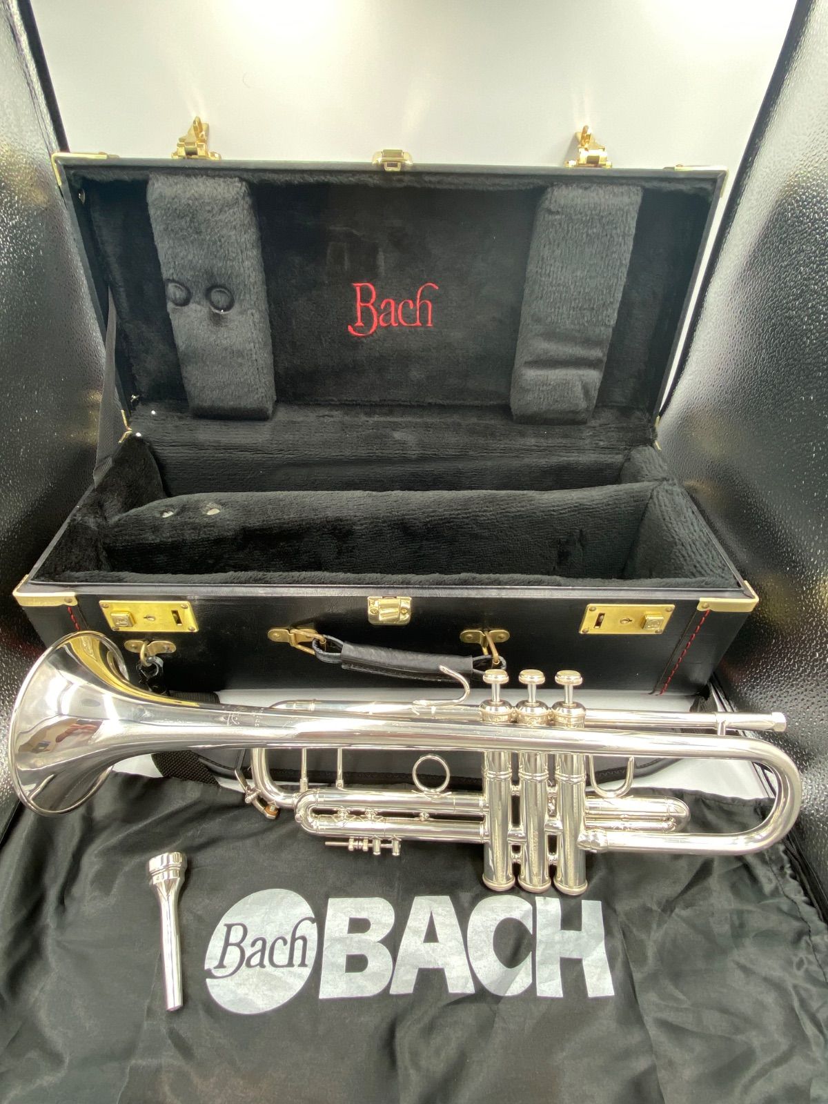 Bach Stradivarius B♭ 190ML37SP シルバー バッグ トランペット ストラディバリウス
