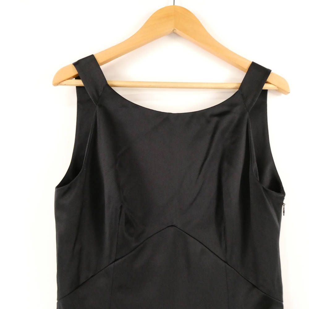 ひざ下丈 ドレス