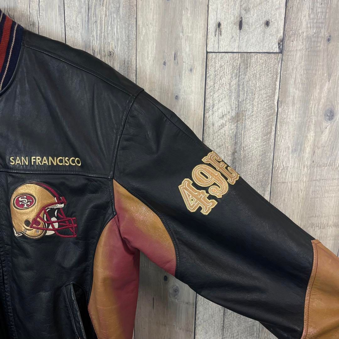 ダウンジャケット