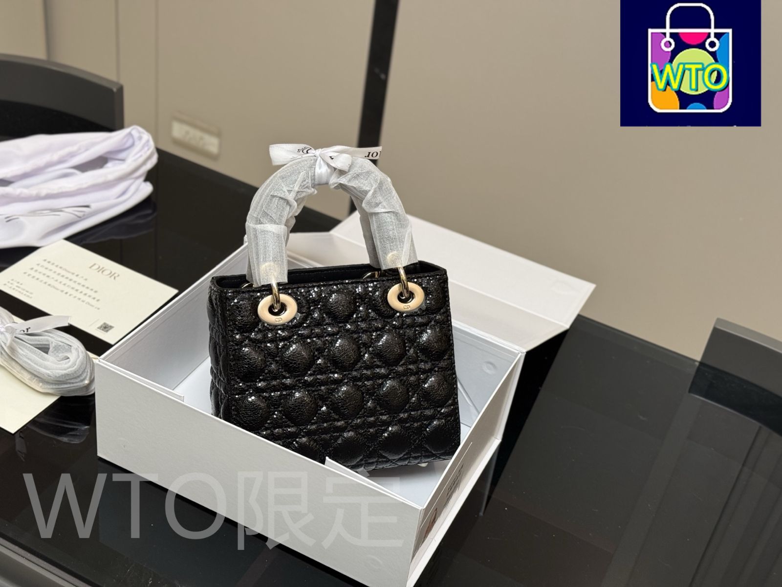 今日特価】Dior Lady Horizontal Lady Dior Bag - ホリゾンタル